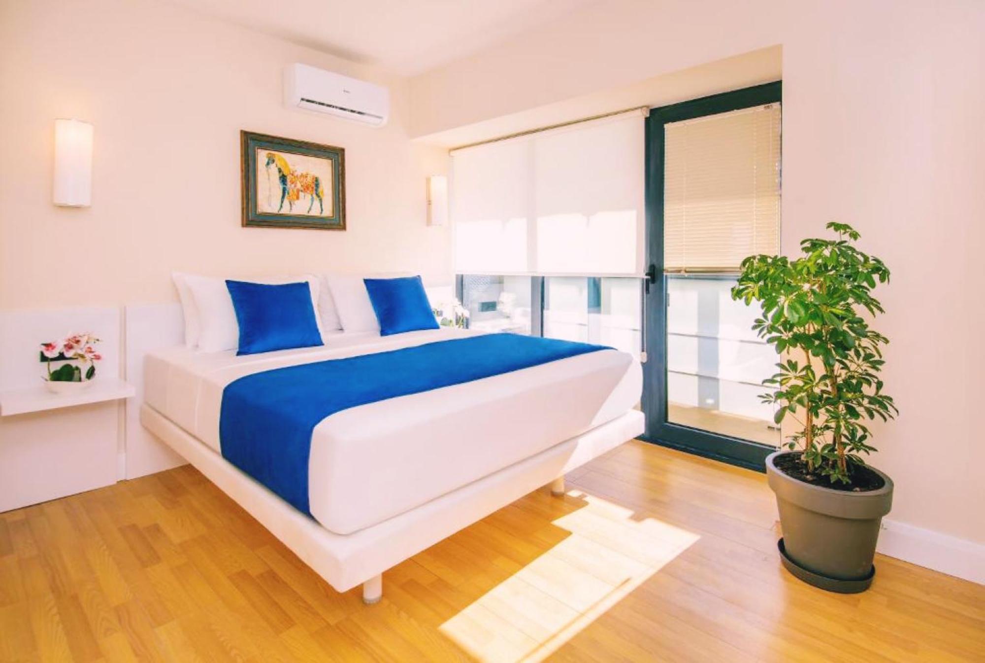 Delux Sea View Aparthotel In Orbi City Batoumi Extérieur photo